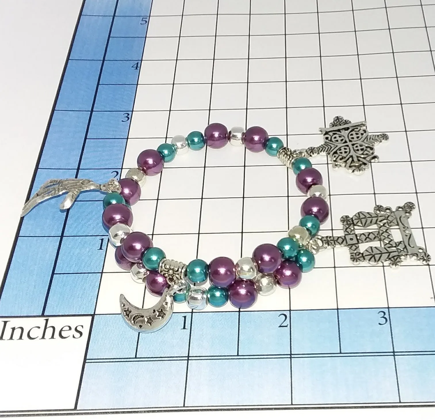 AVBeads Beaded Memory Wire Charm Bracelet Halloween Charms Handmade