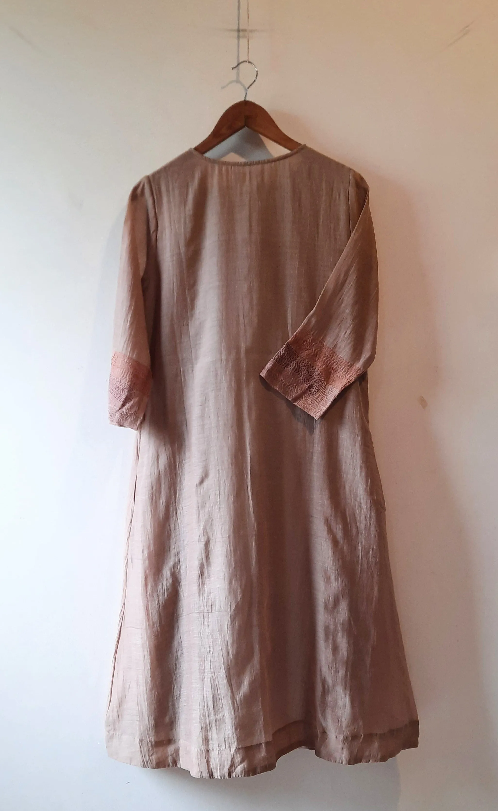 Chanderi Pleated Placket Kurta w/ Embroidery