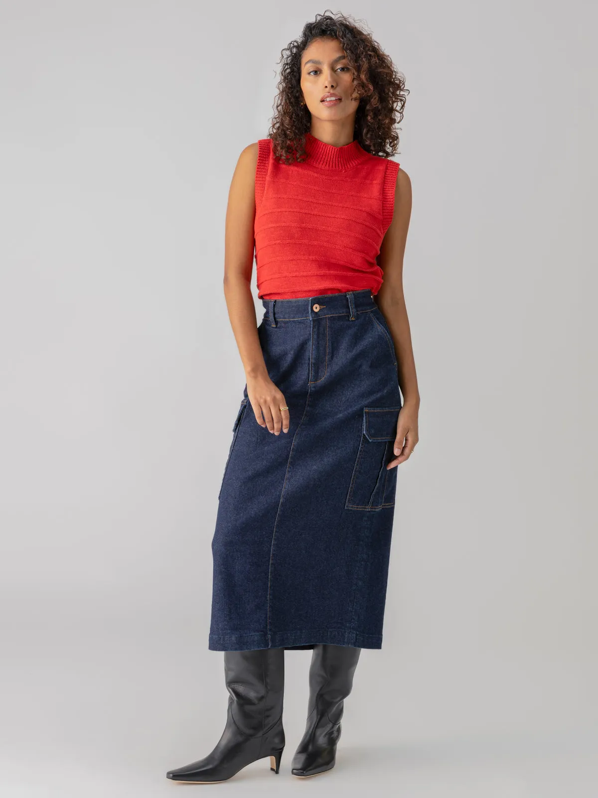 Essential Cargo Standard Rise Skirt Magnetic