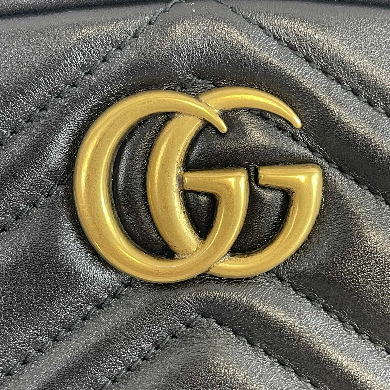 GUCCI - Excellent P1: Accessories Black GG Chevron Leather Belt Bag