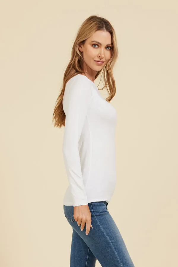 Majestic Long Sleeve Viscose Crewneck in Blanc/White