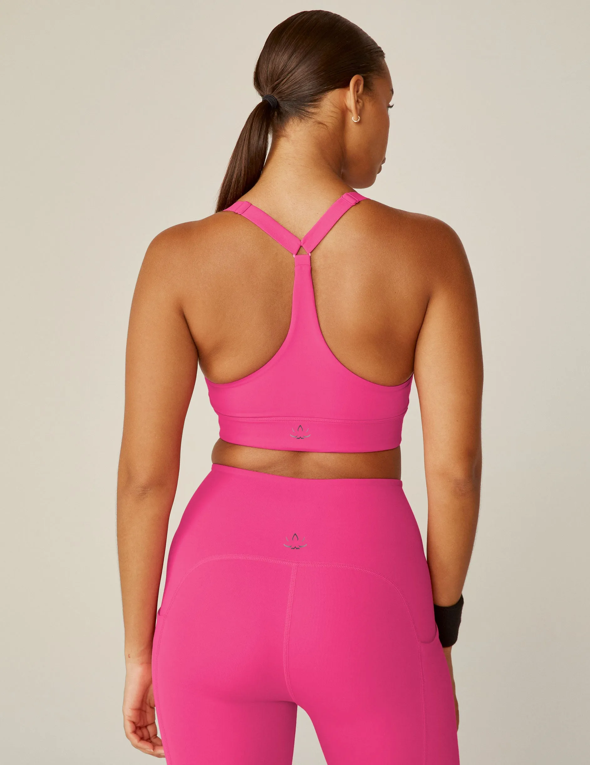 POWERBEYOND™ Strive Long Line Bra