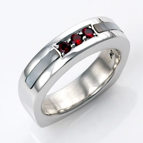 Sterling Silver Mother of Pearl Inlay Garnet Ring Size 9